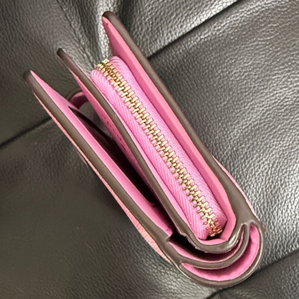 Kate Spade Pink Floral Pattern Spade Wallet - Picture 4 of 15